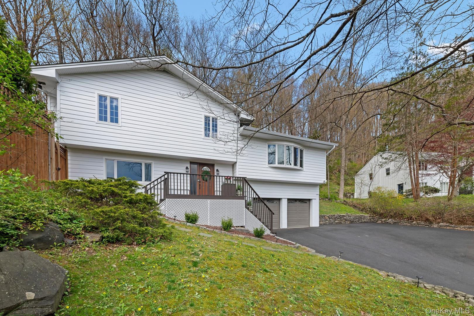 168 Pound Ridge Road Property Photo 1