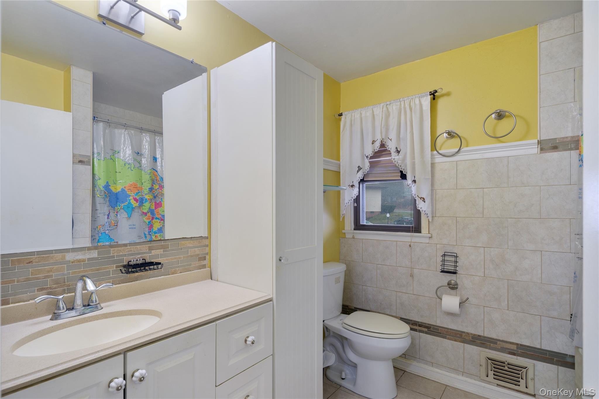 18l Hastings Court Property Photo 13