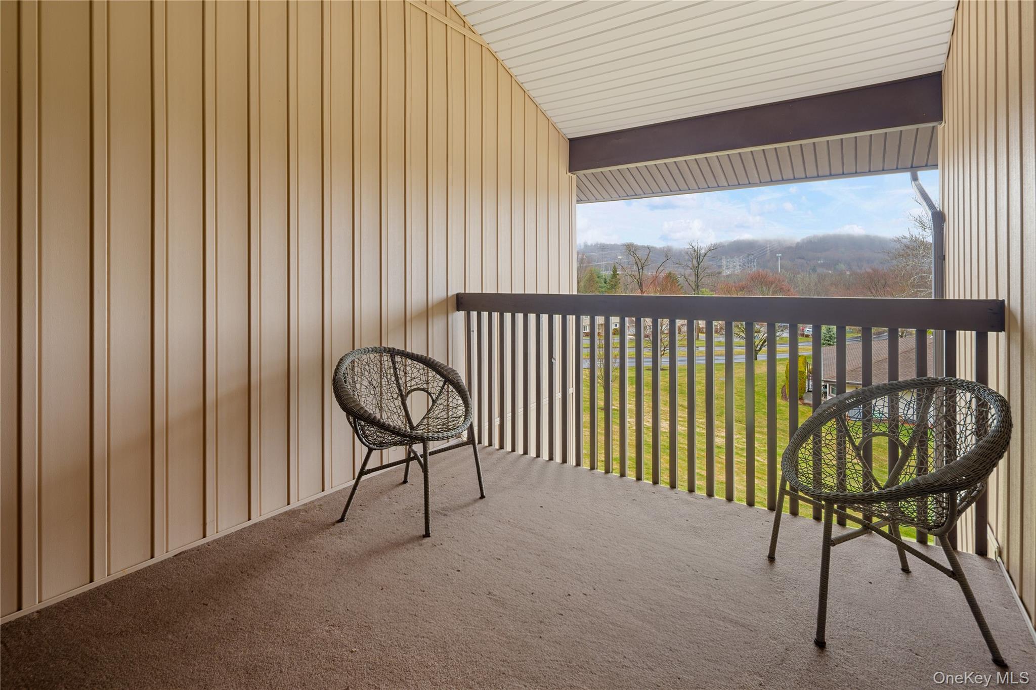 18l Hastings Court Property Photo 14