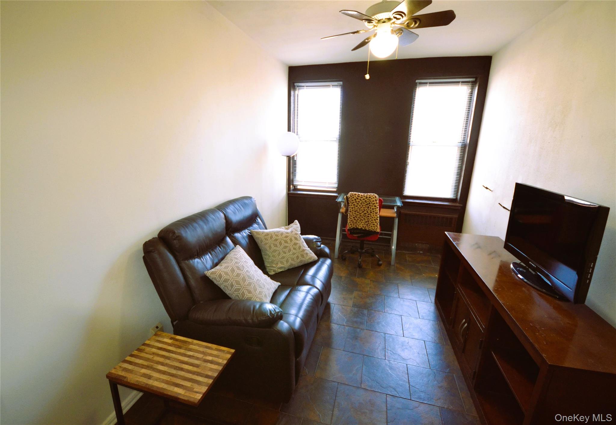247 Parkview Avenue 6m Property Photo 11