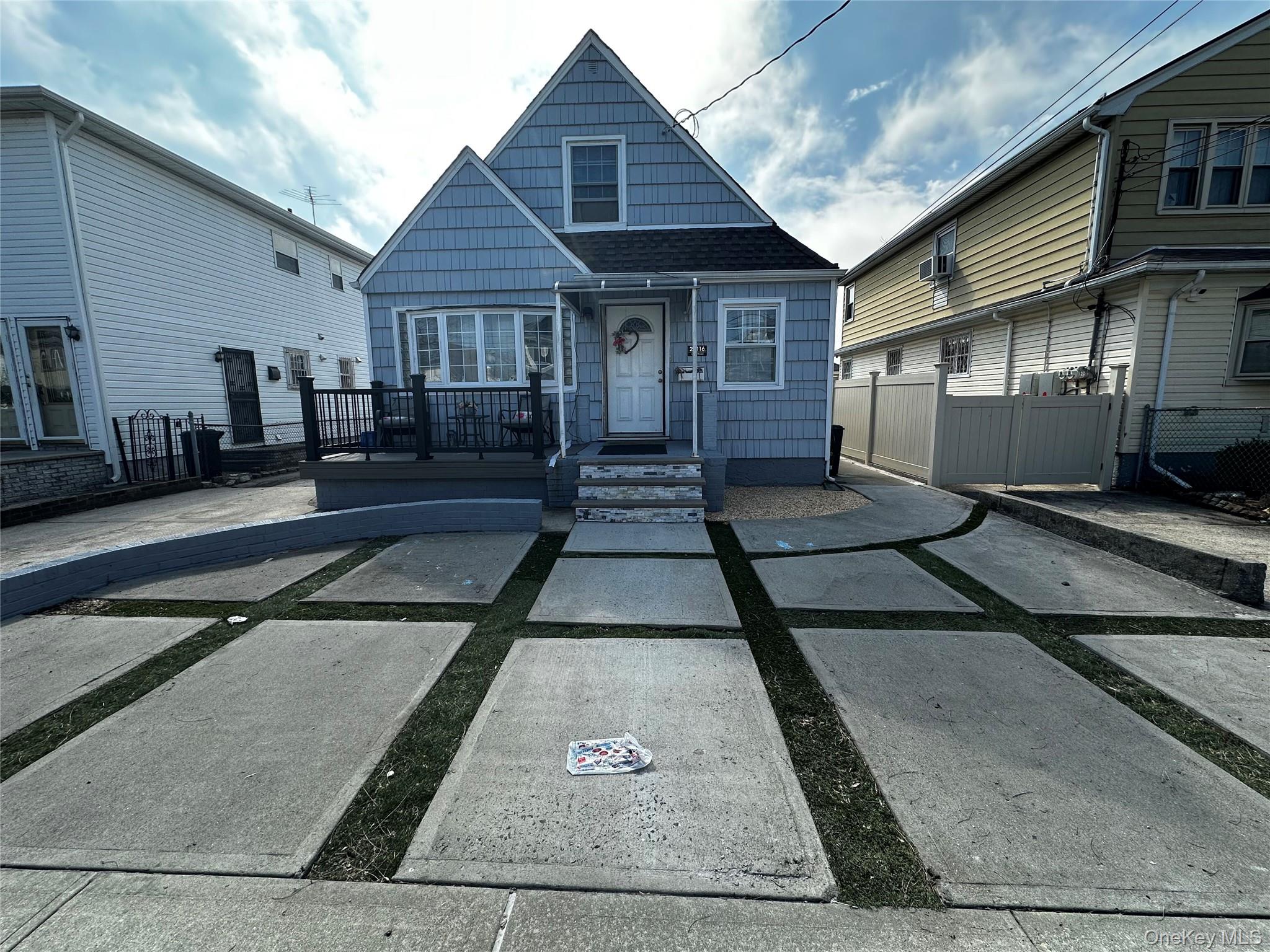 24116 148th Road Property Photo 1