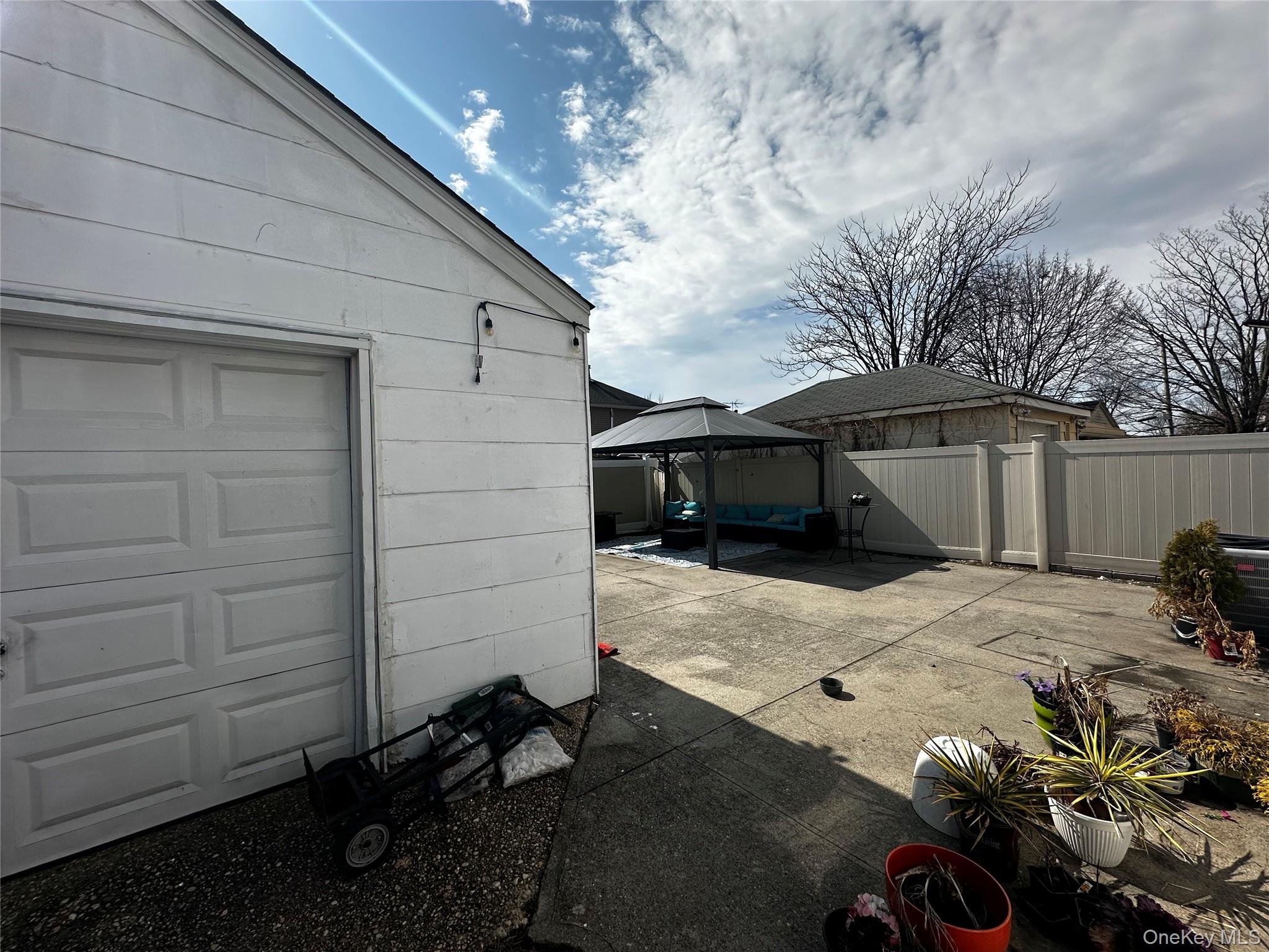 24116 148th Road Property Photo 13