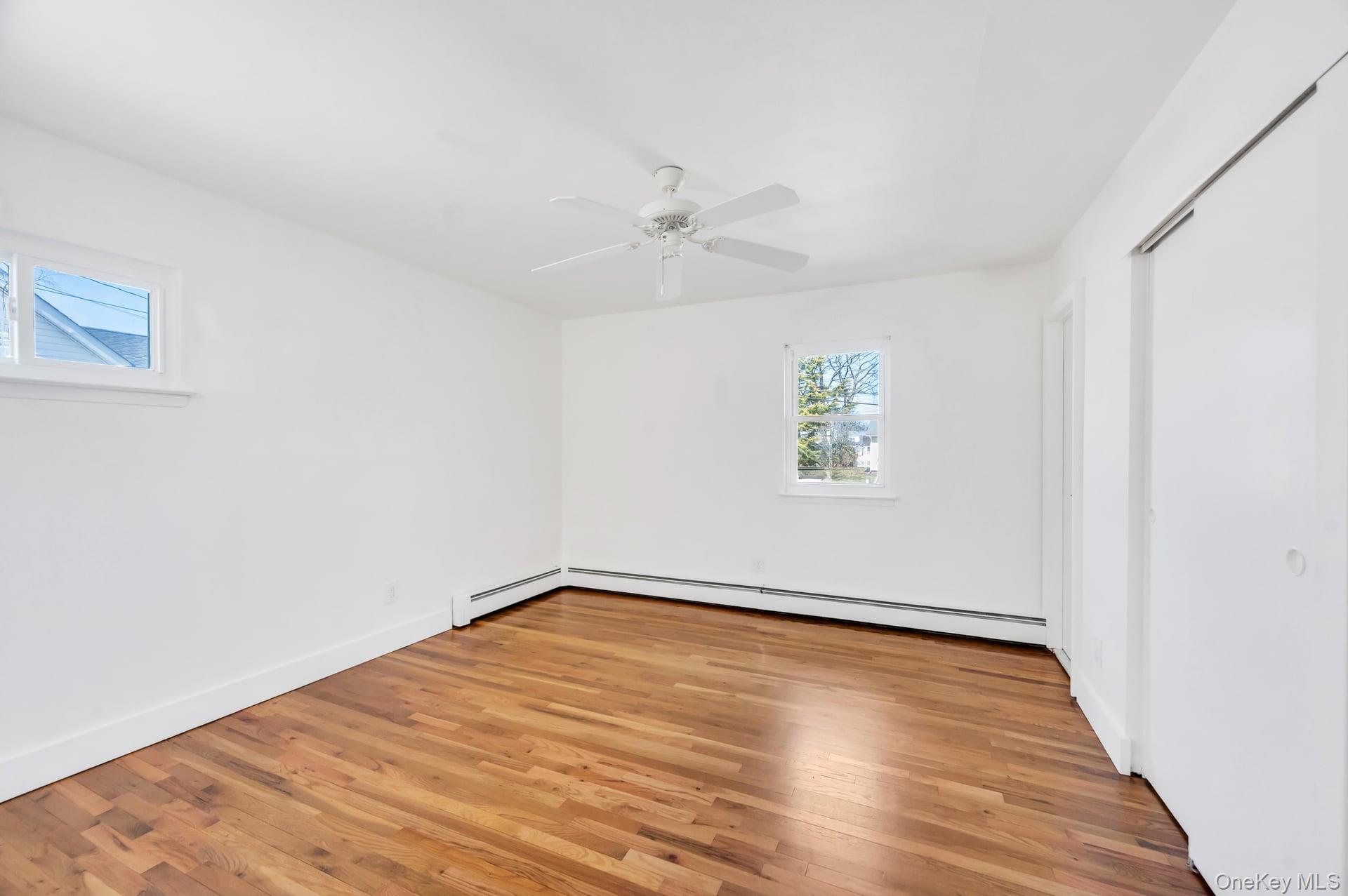 10 Sutton Place Property Photo 33