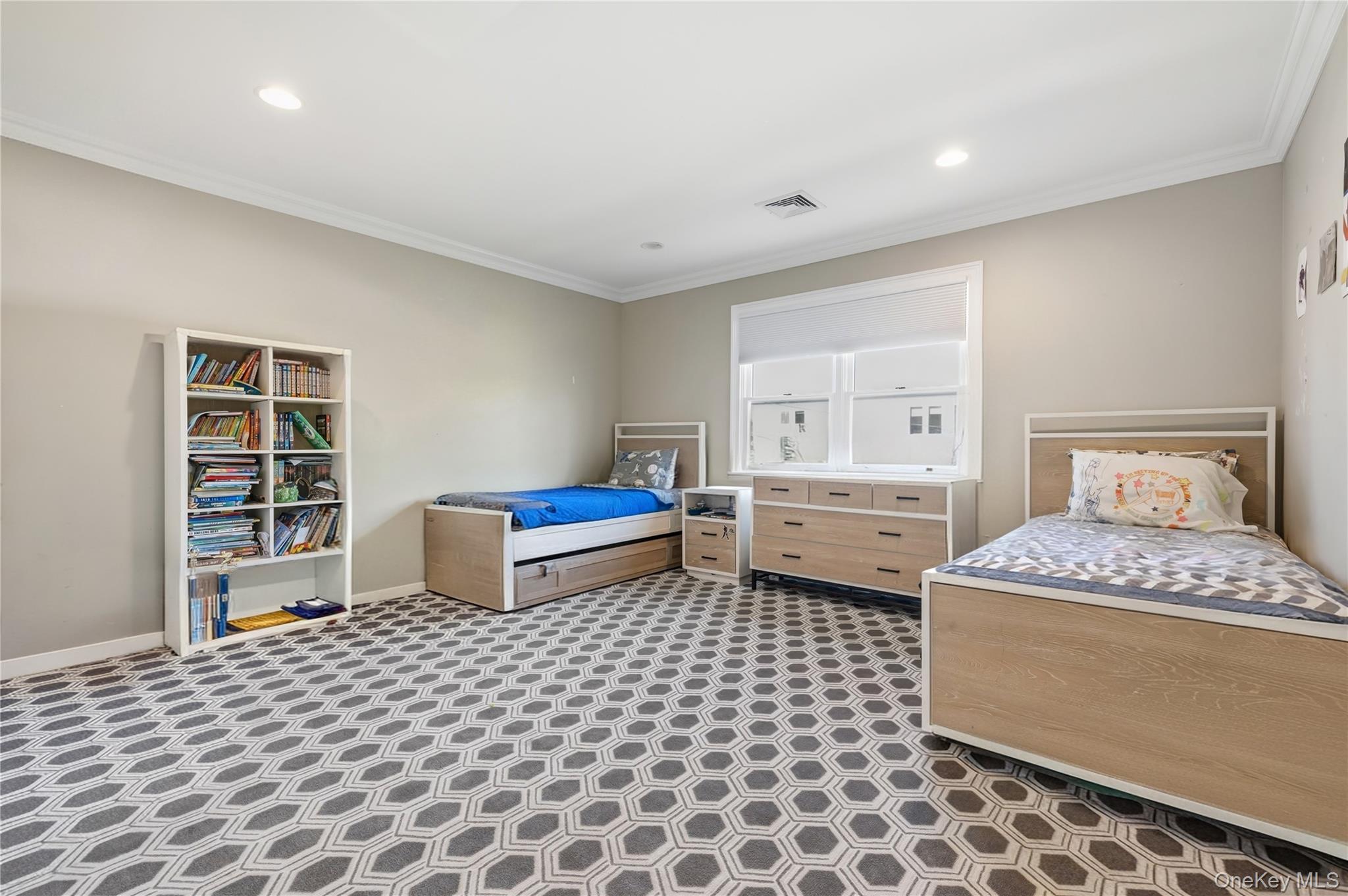 553 Derby Avenue Property Photo 19