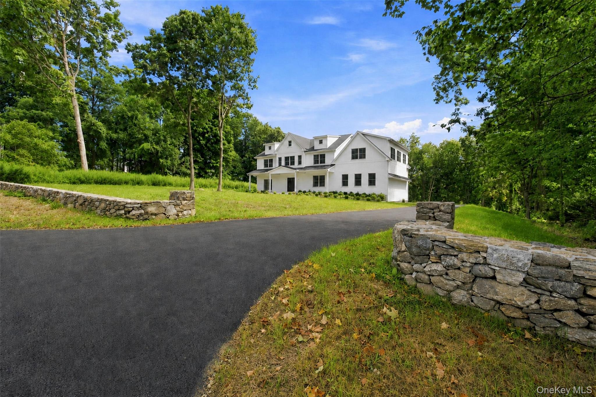 240 Mahopac Avenue Property Photo 2
