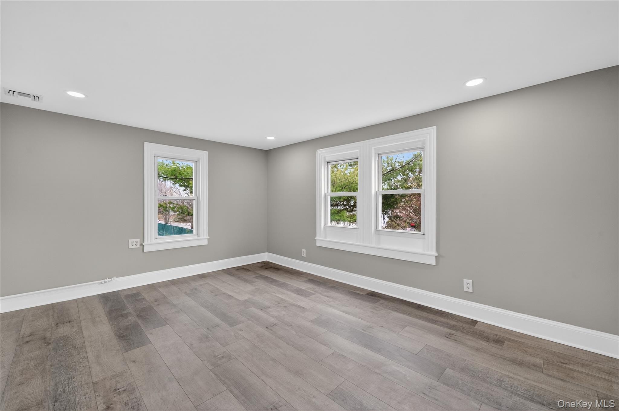 21 Maple Avenue Property Photo 9