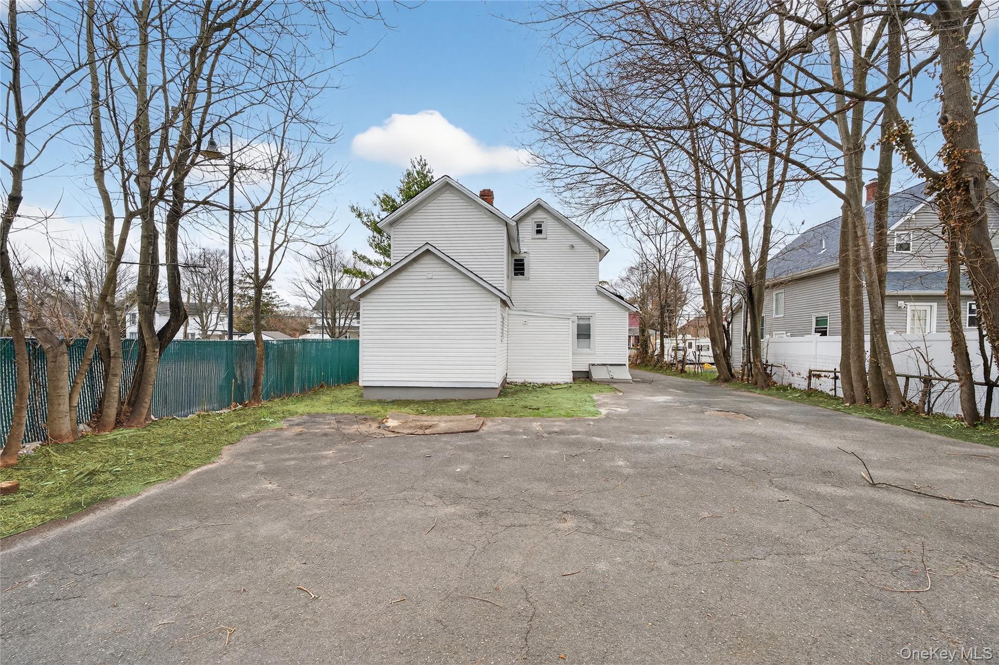 21 Maple Avenue Property Photo 37