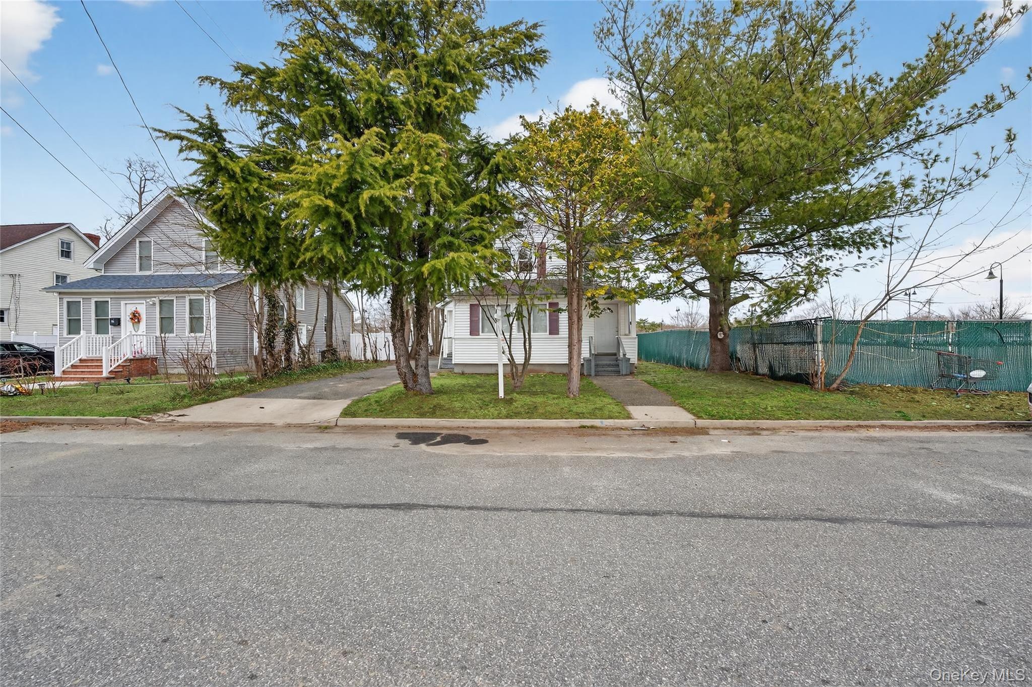 21 Maple Avenue Property Photo 40
