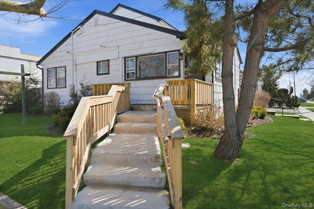 1895 Park Street Property Photo 21