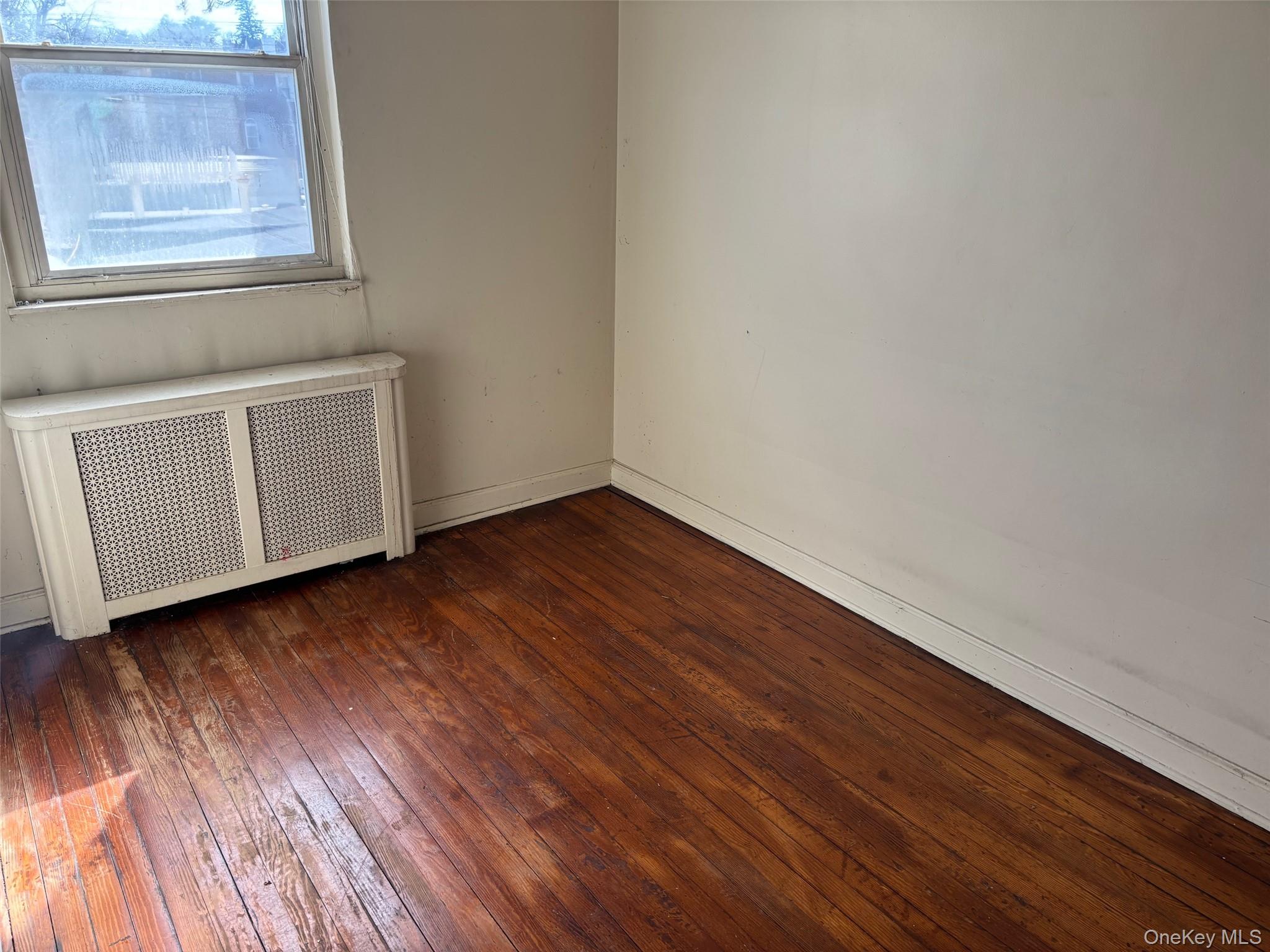 12212 6th Avenue Property Photo 5