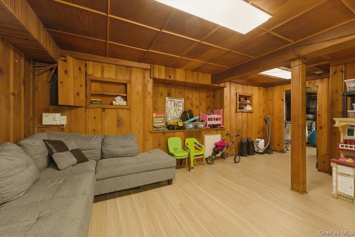 373 Northfield Road Property Photo 19