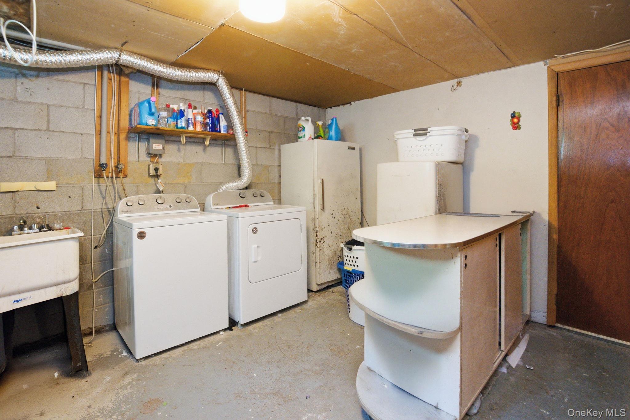 19 Taurat Place Property Photo 23