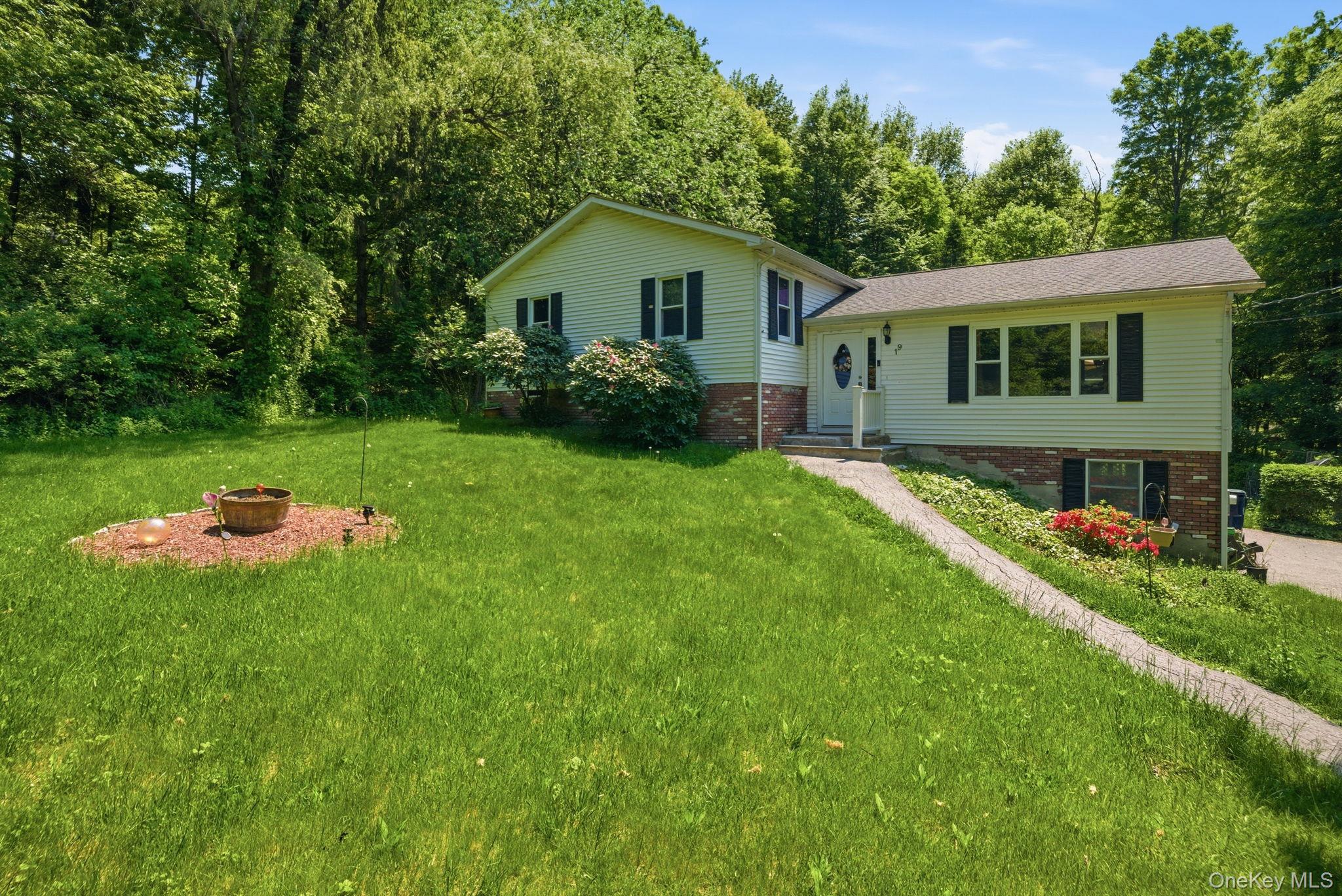 19 Taurat Place Property Photo 31