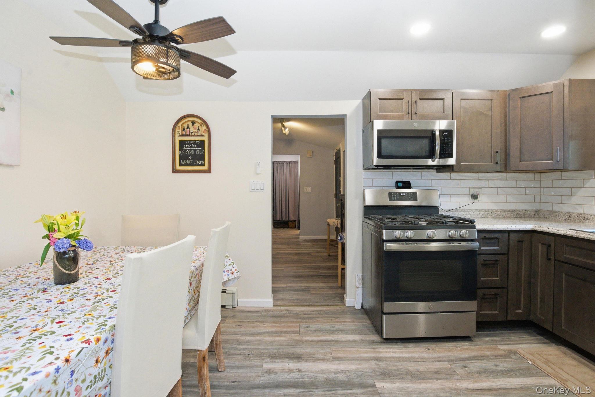 16 Sunset Place Property Photo 14