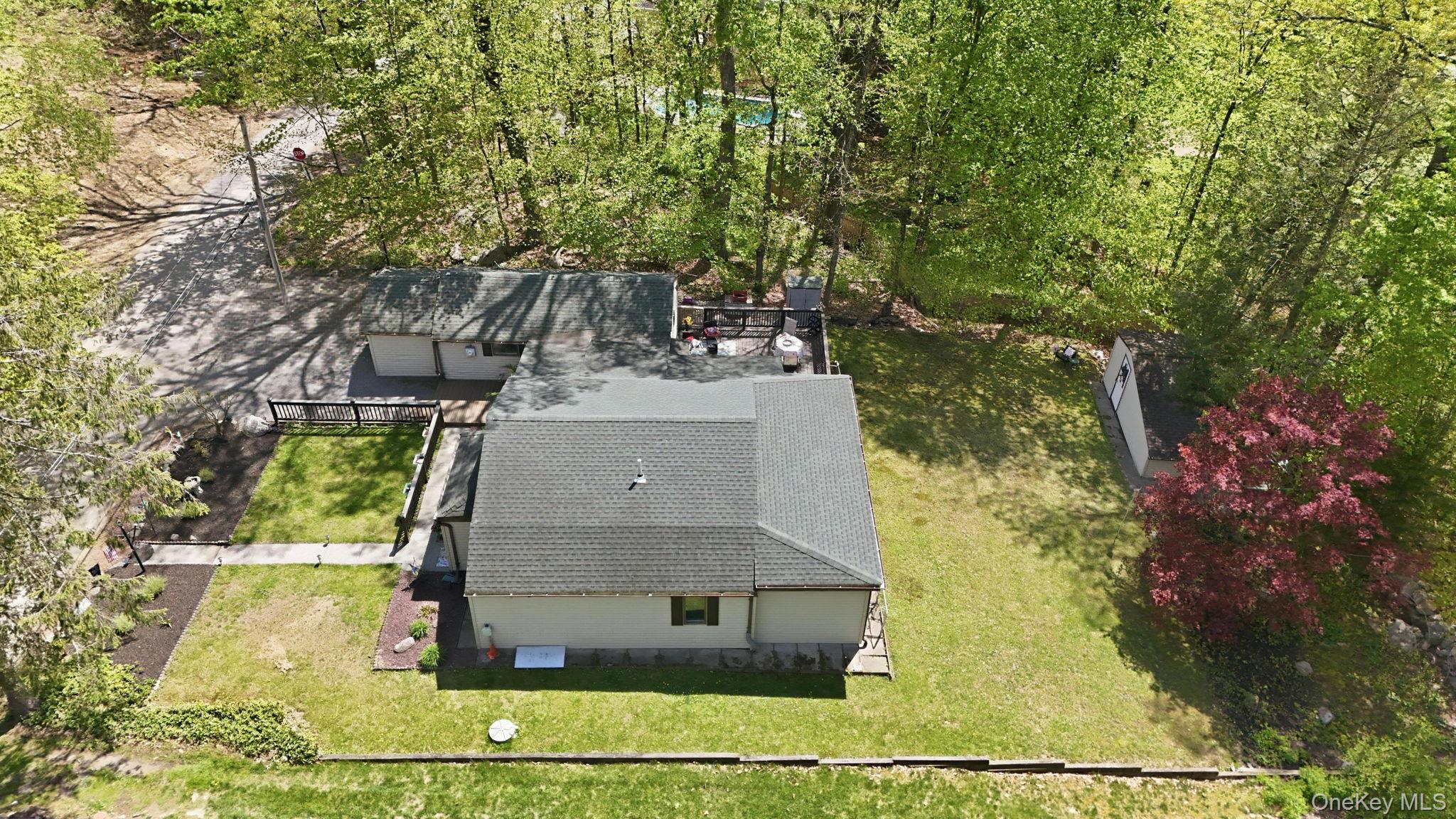 16 Sunset Place Property Photo 37