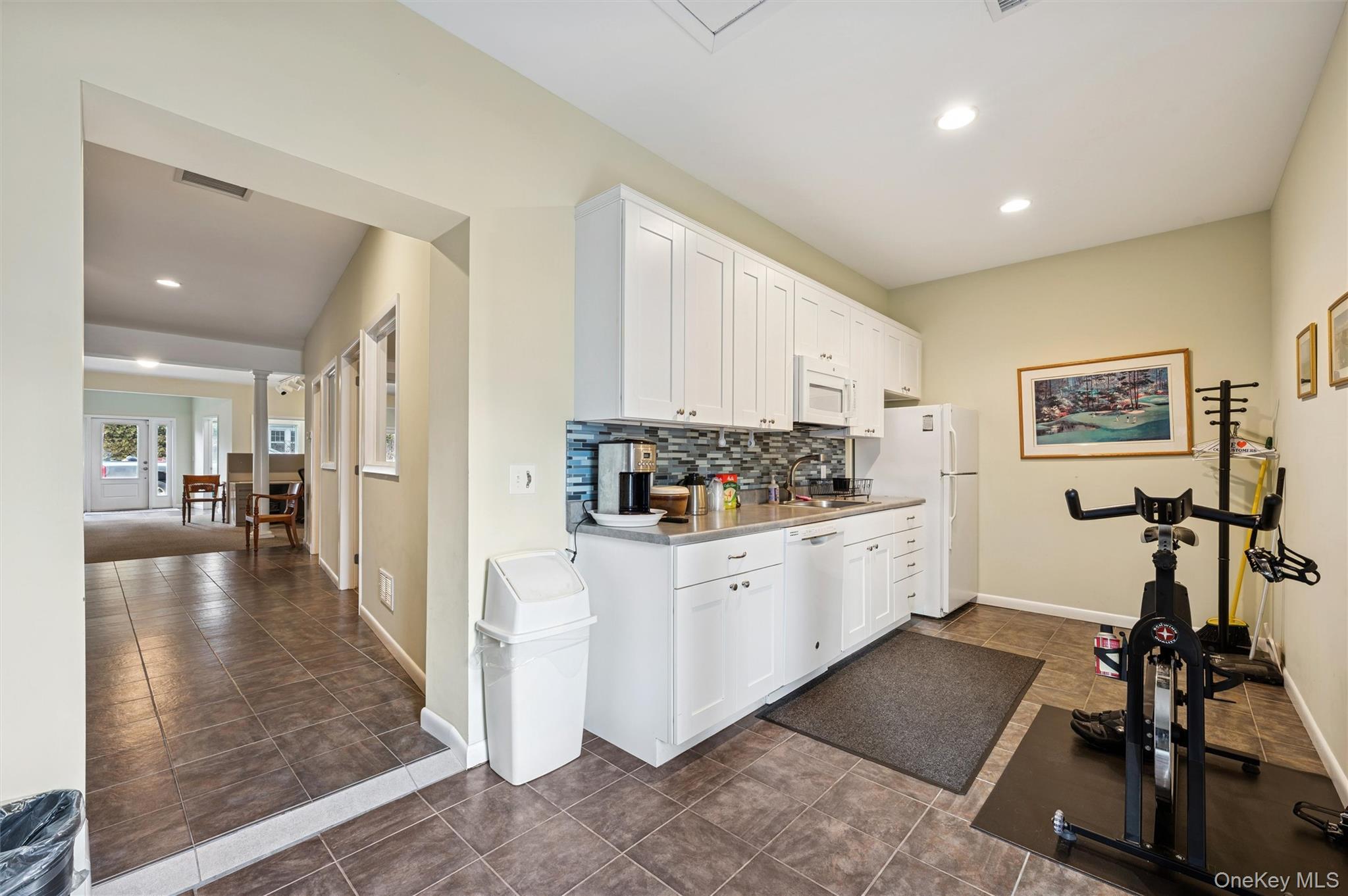 28 Cameron Street Property Photo 17
