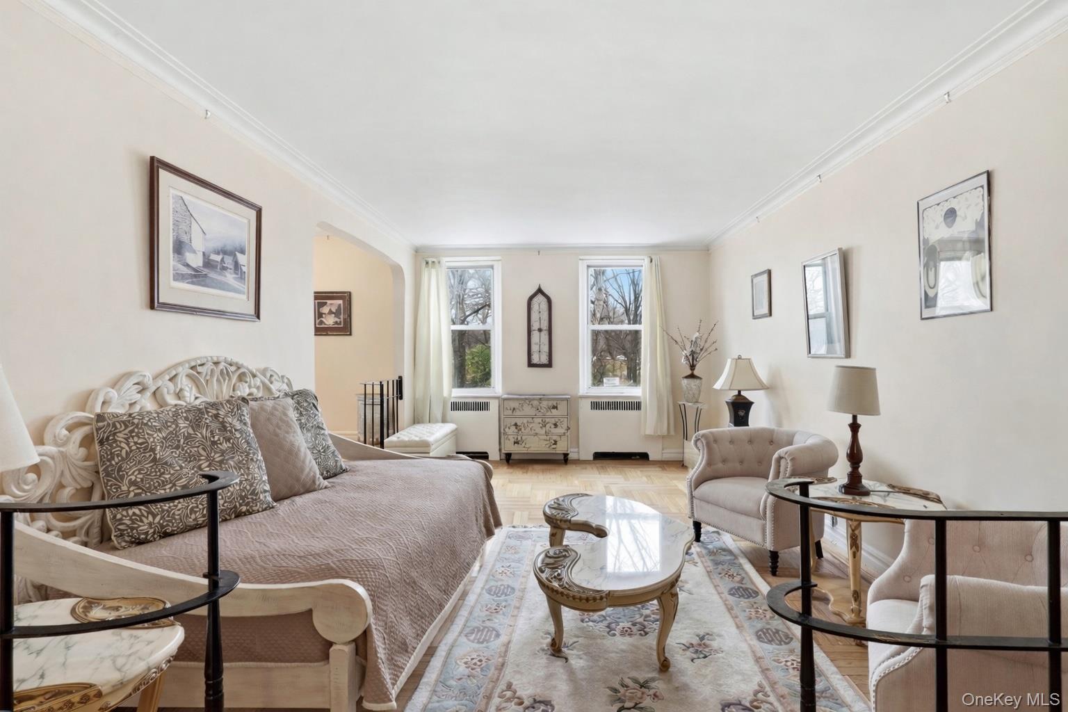 601 Pelham Parkway 106 Property Photo 8