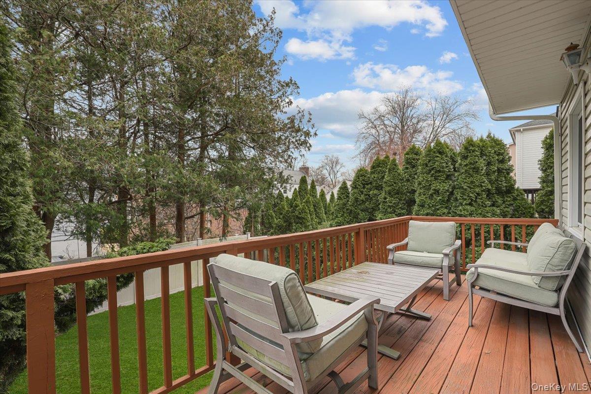 74 White Road Property Photo 8