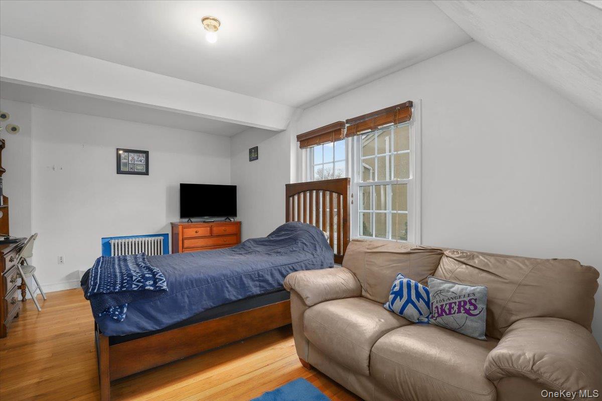 74 White Road Property Photo 17