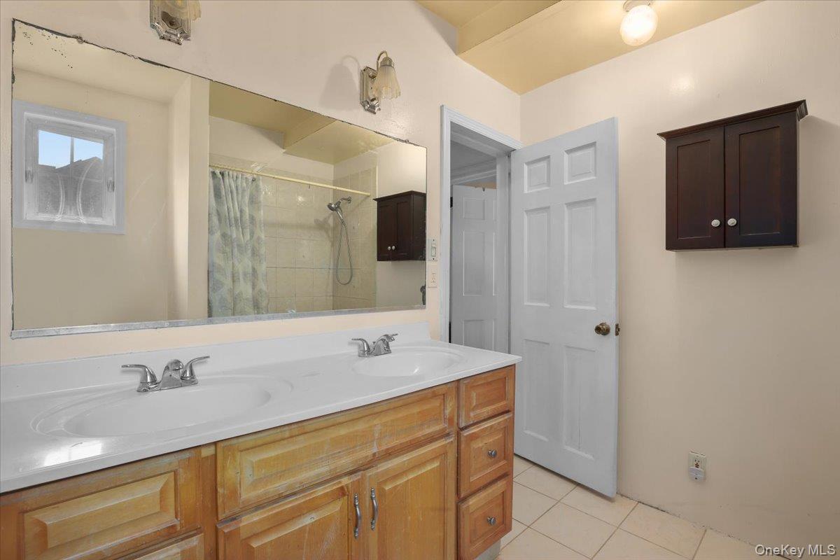 74 White Road Property Photo 18