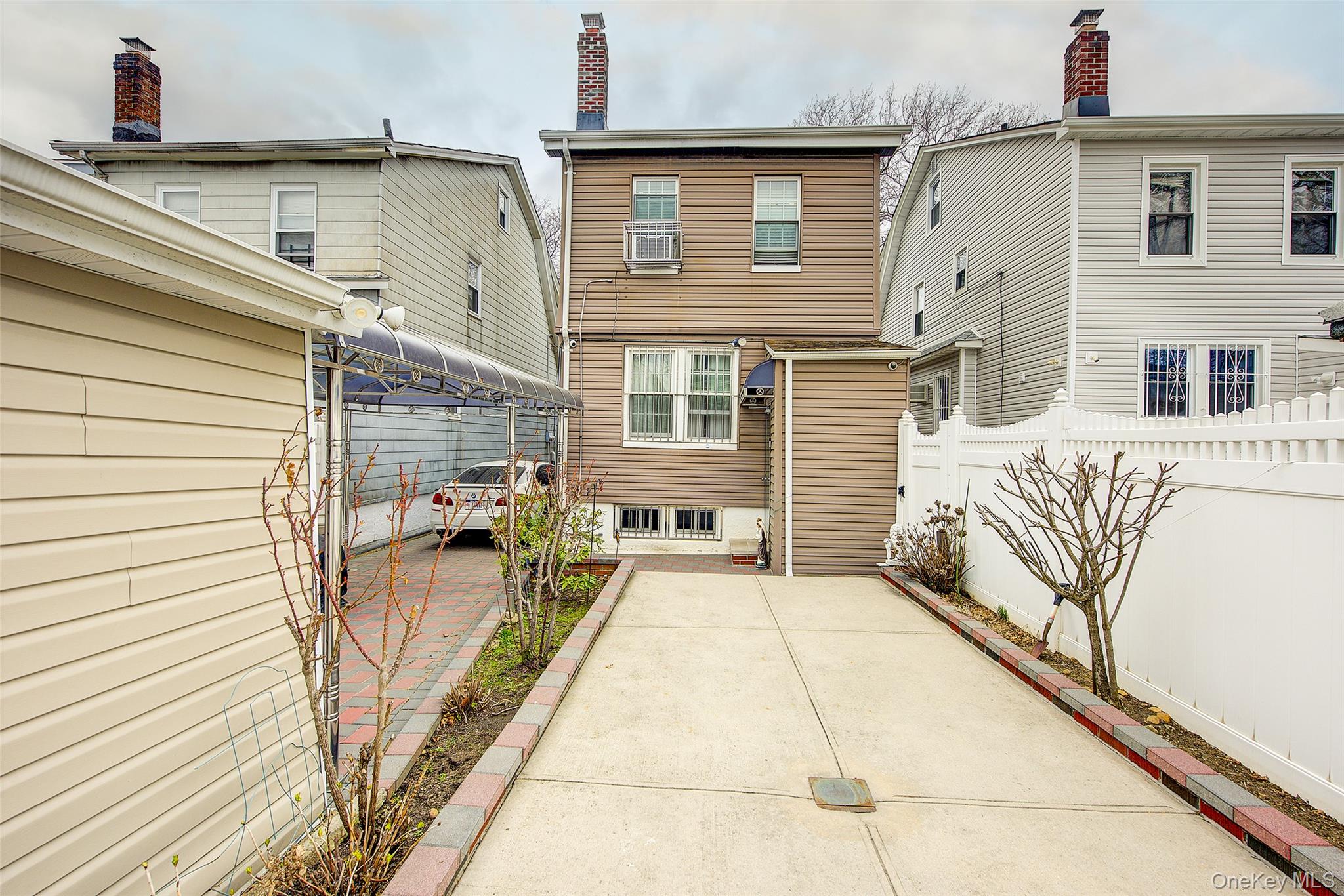 9031 180th Street Property Photo 7