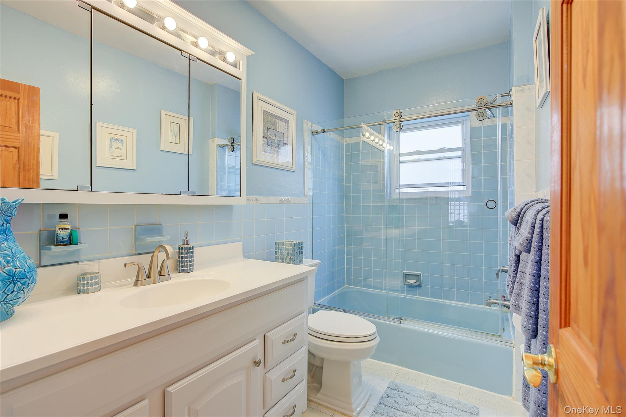 9031 180th Street Property Photo 15