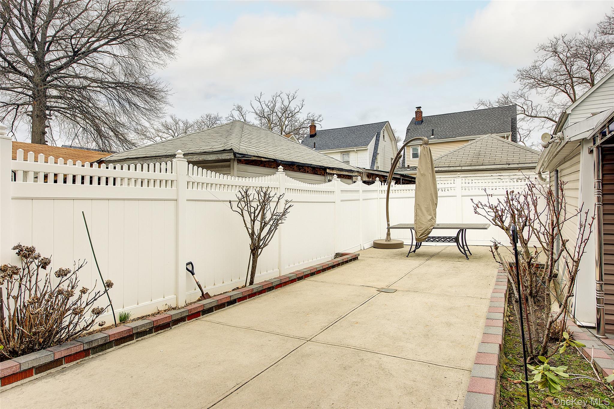 9031 180th Street Property Photo 19