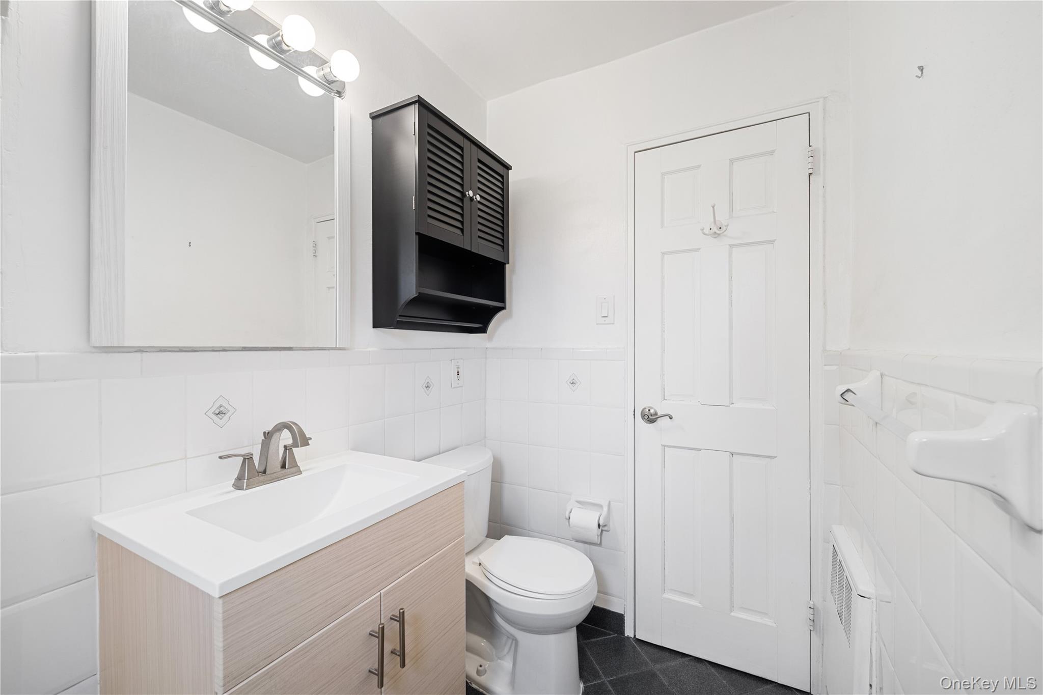 219-27 75th Avenue #2 Property Photo 14