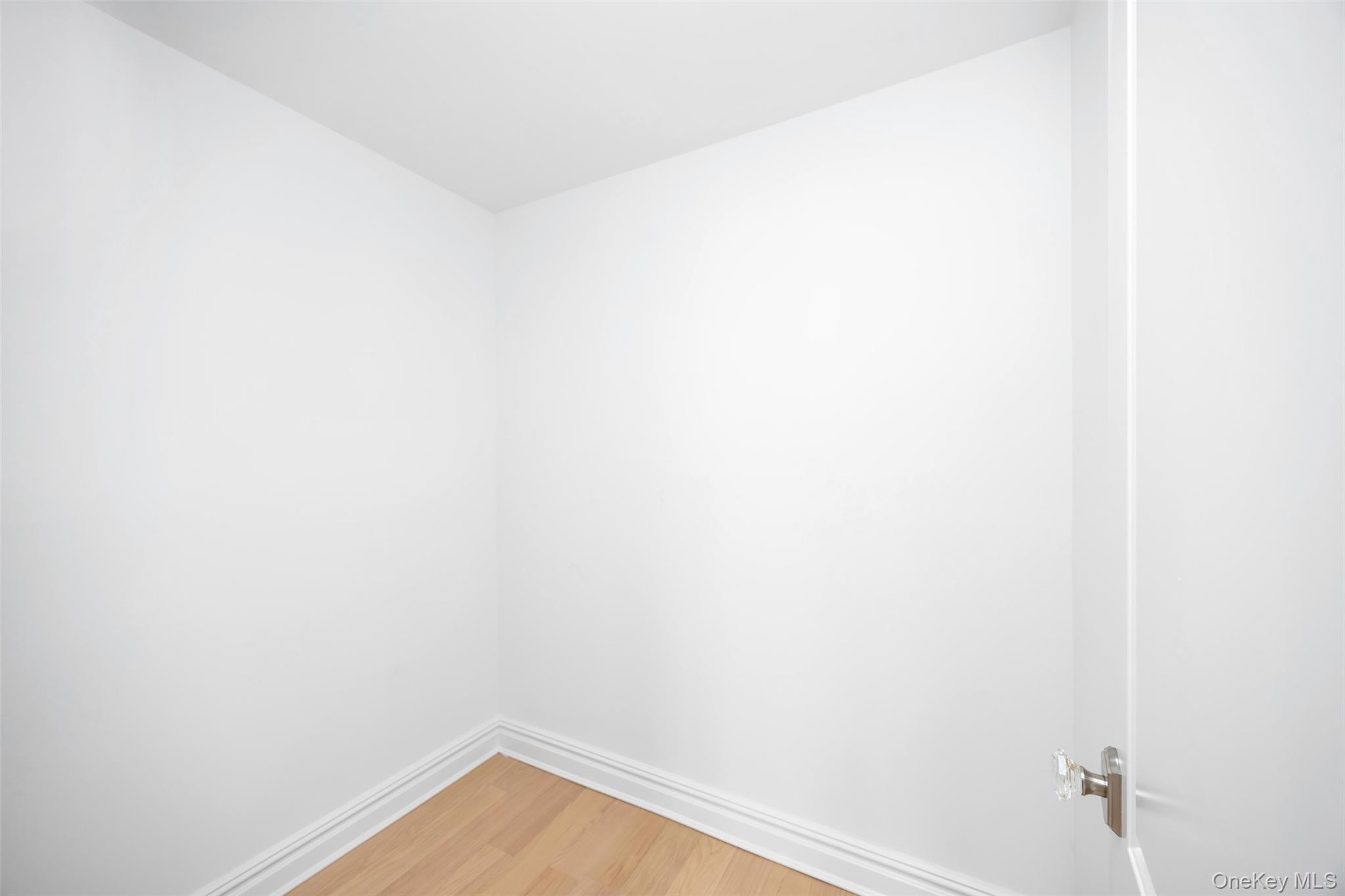 10-42 Utopia Parkway Property Photo 23