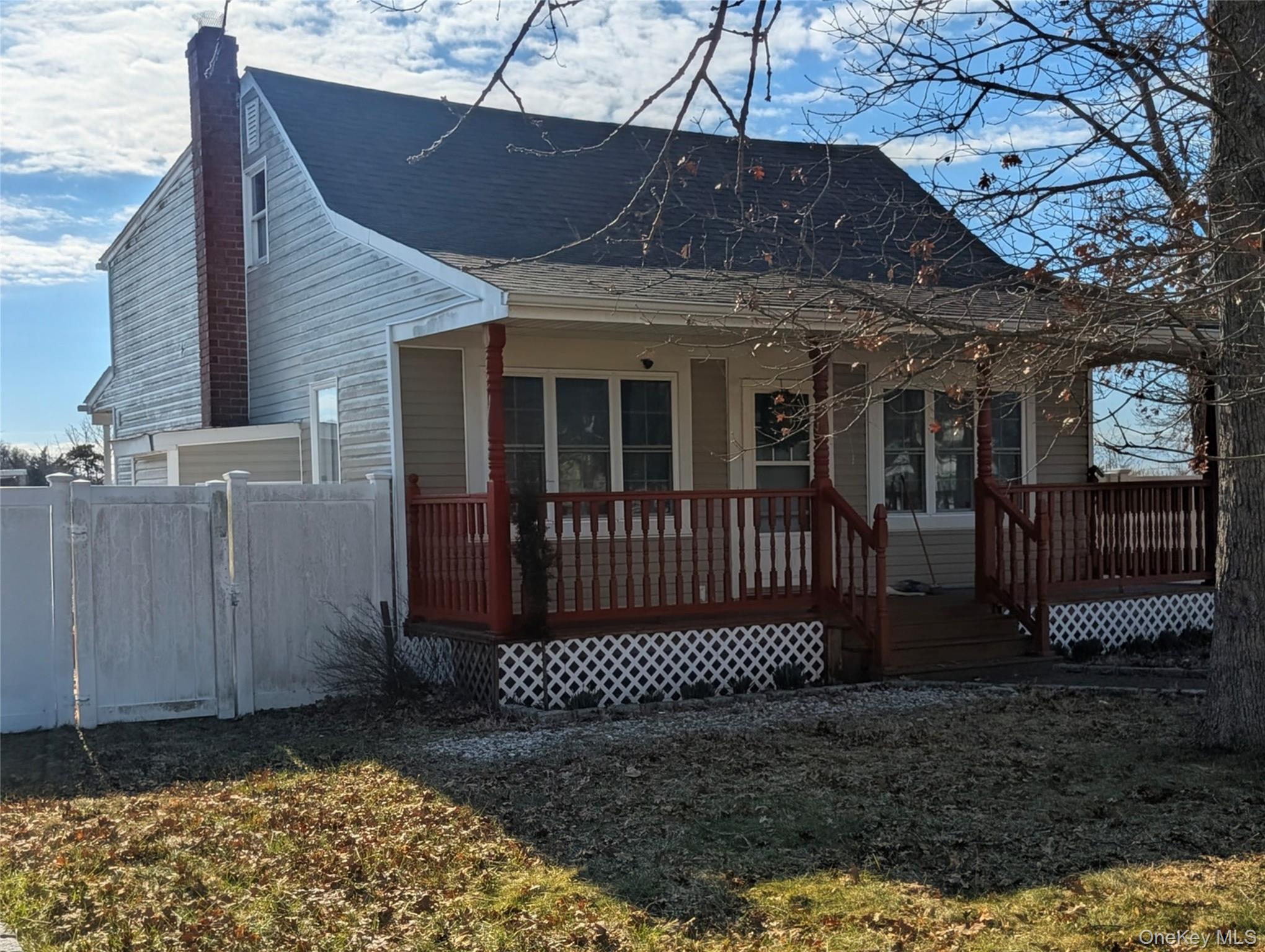 127 Johns Neck Road Property Photo 1