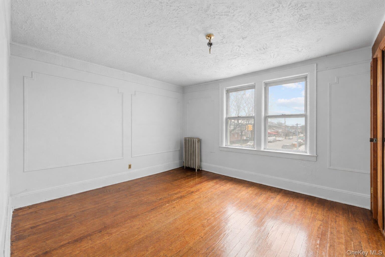 126-19 Sutter Avenue Property Photo 6