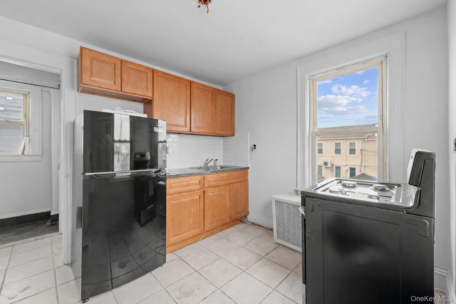 126-19 Sutter Avenue Property Photo 21