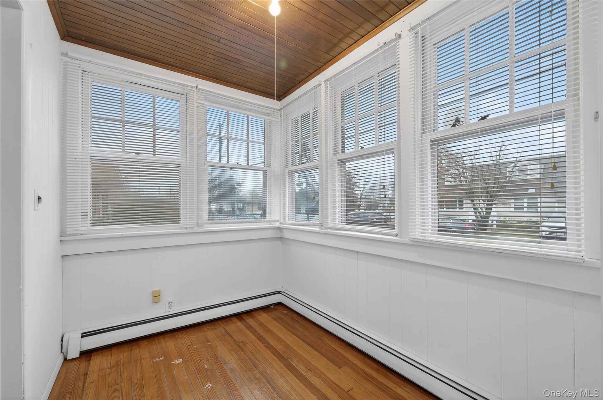 40 E 24th Street Property Photo 6