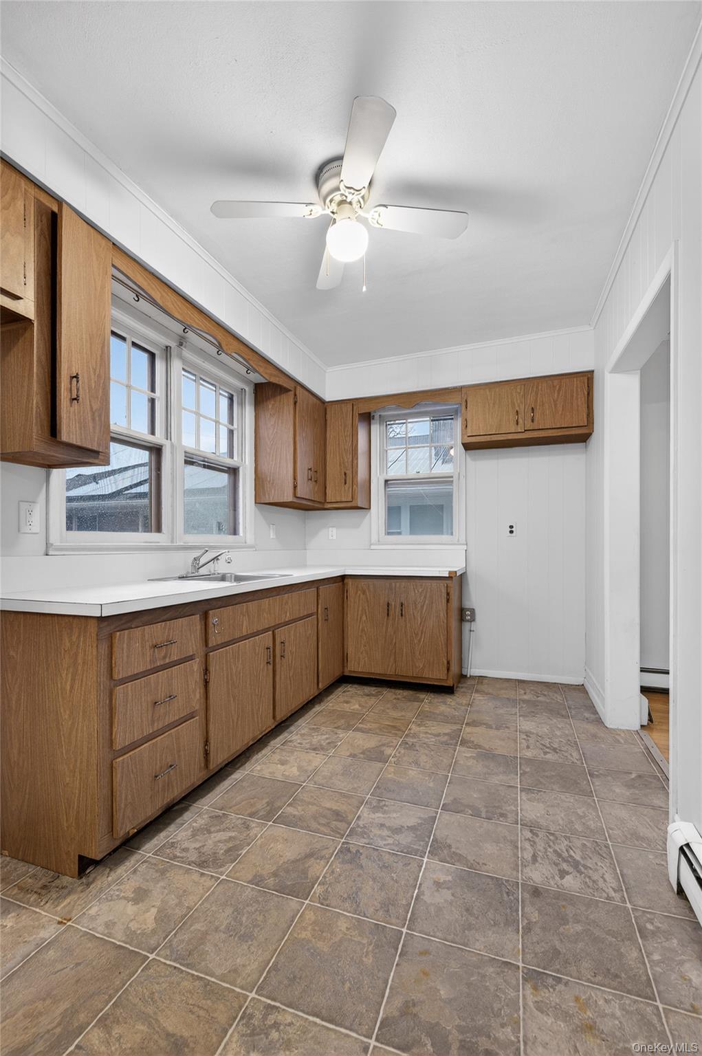40 E 24th Street Property Photo 13