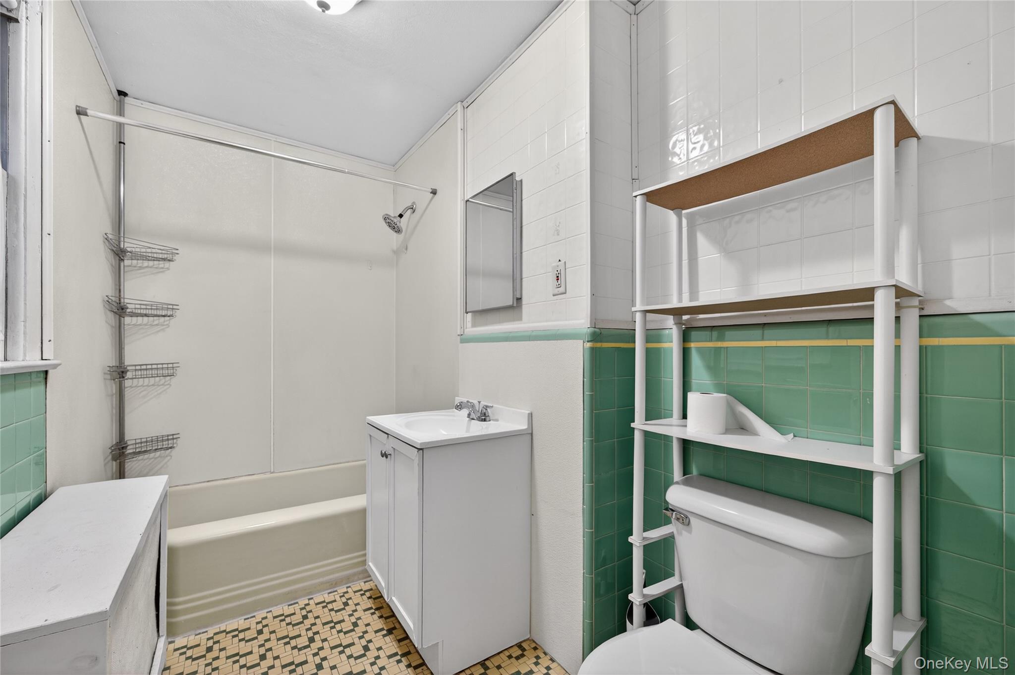 40 E 24th Street Property Photo 25