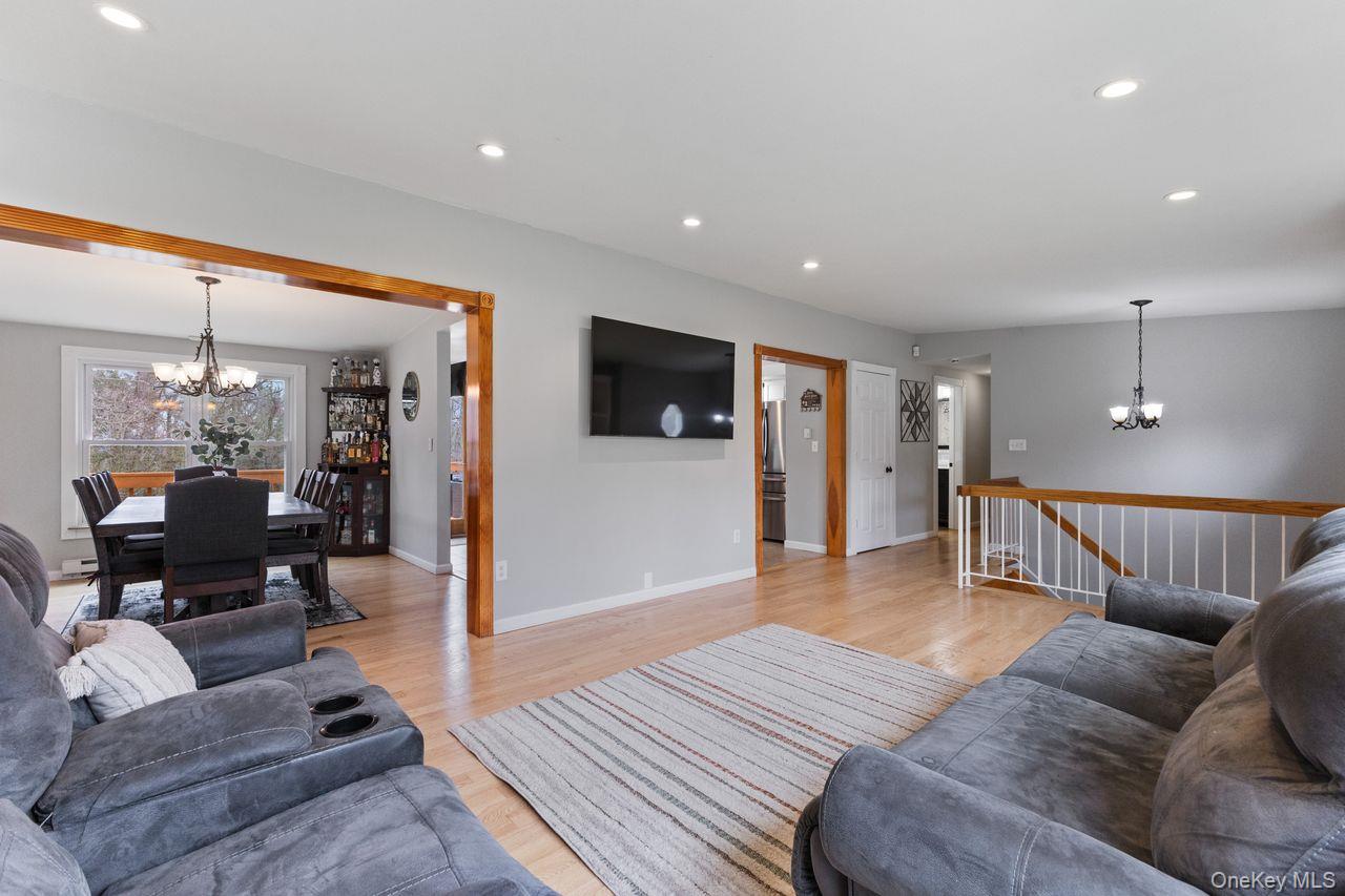 4 Stonewall Farm Road Property Photo 6