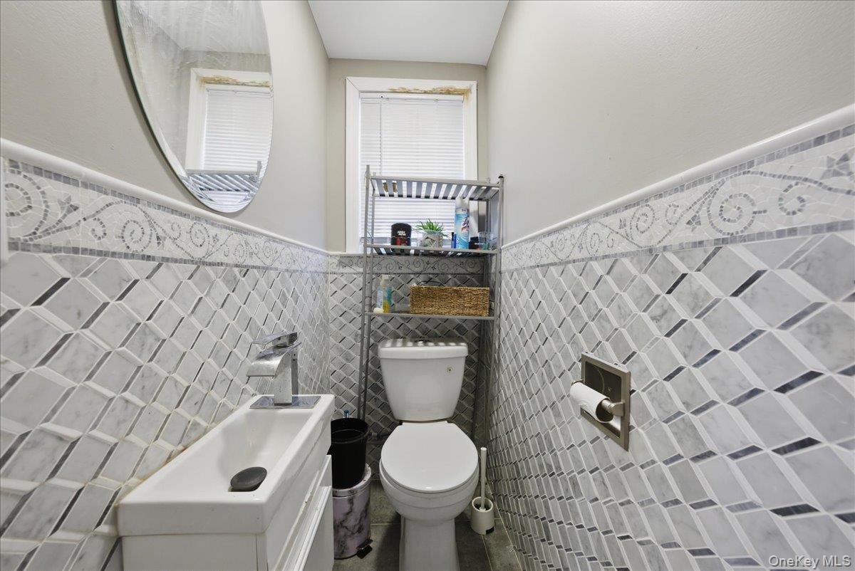 9360 208th Street Property Photo 4