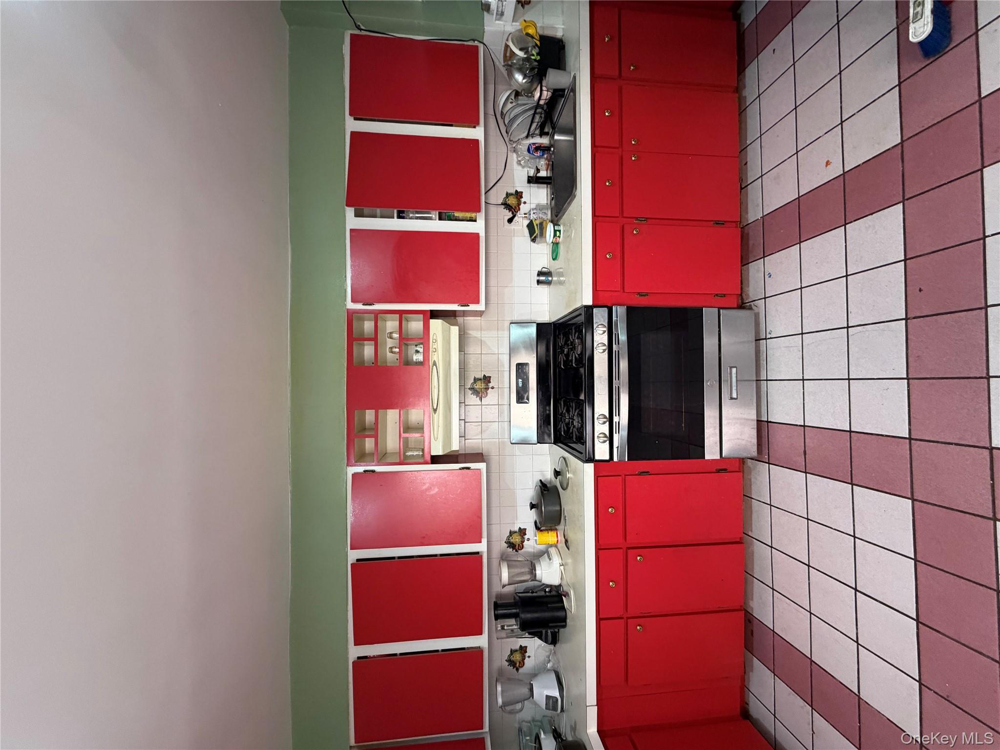 35-13 103rd Street Property Photo 5