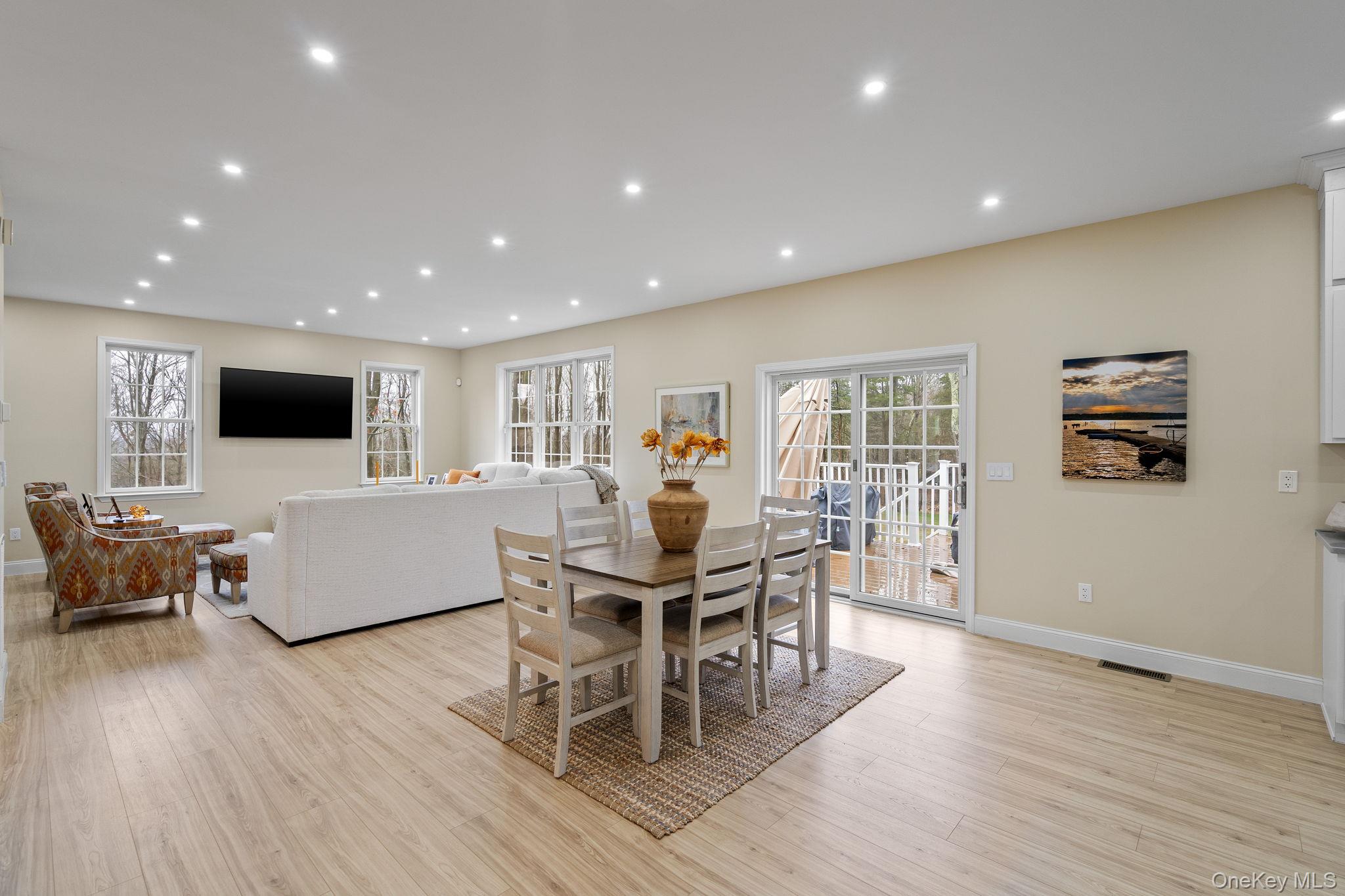 159 Rombout Road Property Photo 14