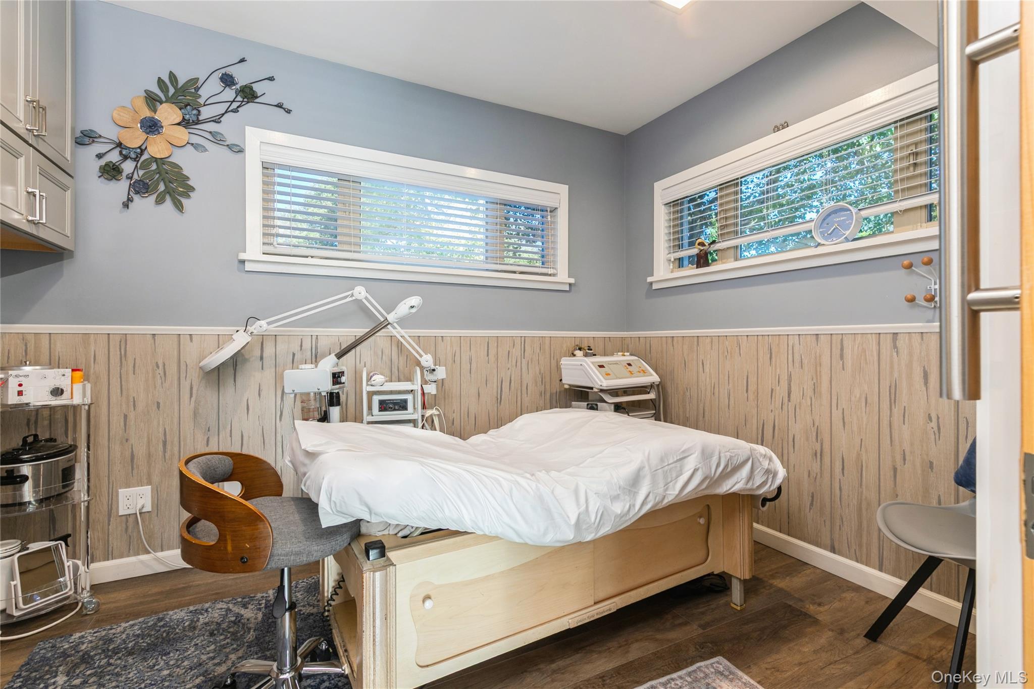 1420 Montauk Highway Suite 1 - Treatment Rm 1 Property Photo 1