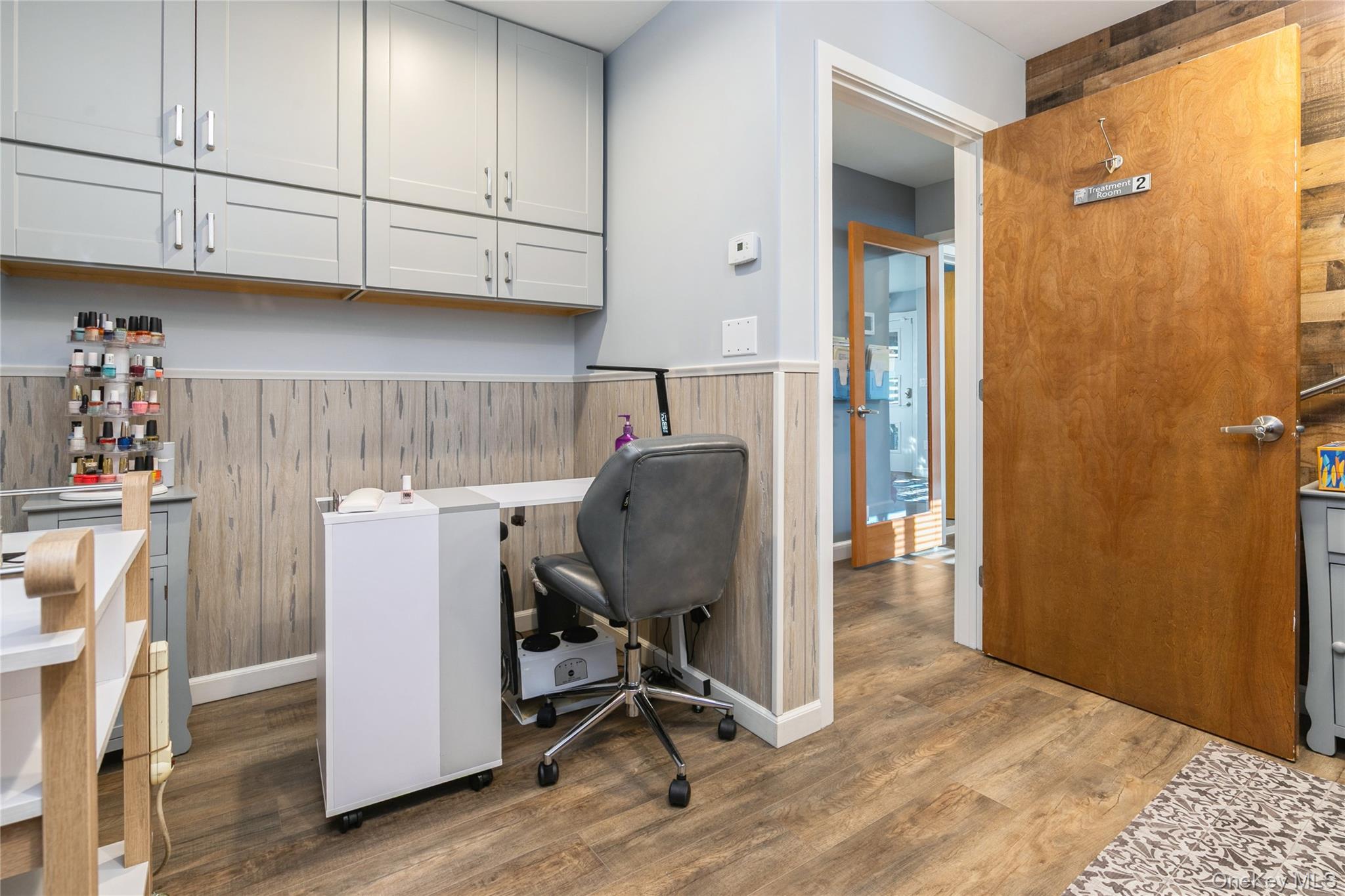 1420 Montauk Highway Suite 2 - Treatment Rm 2 Property Photo 3
