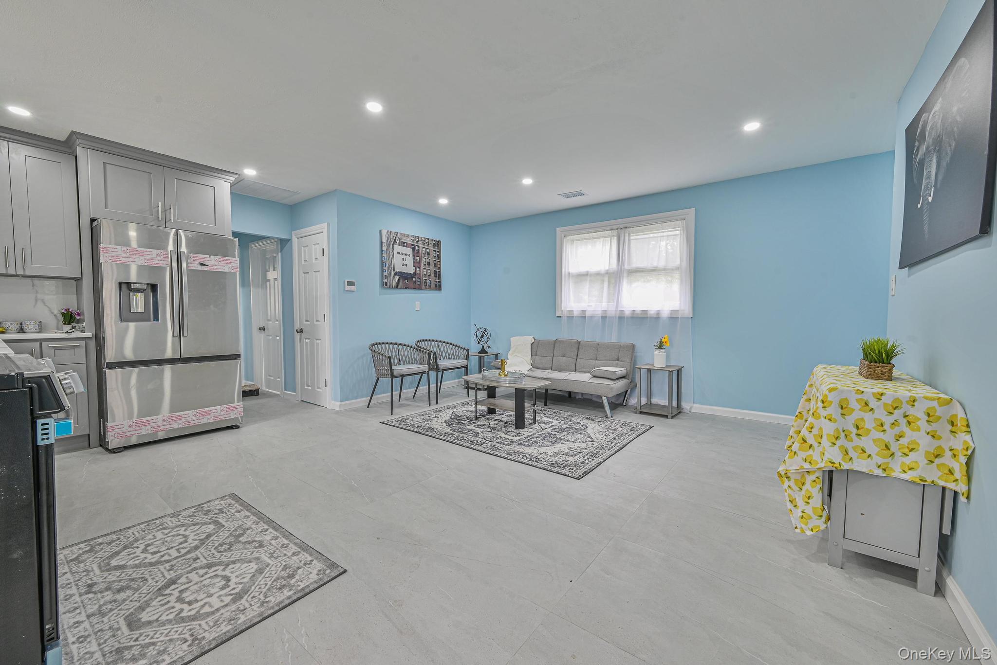 7 Joan Avenue Property Photo 6