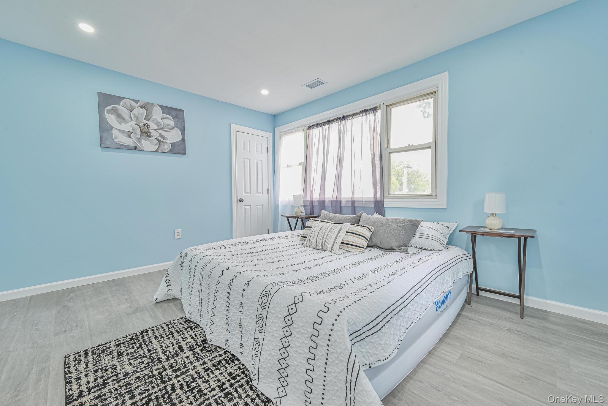7 Joan Avenue Property Photo 10