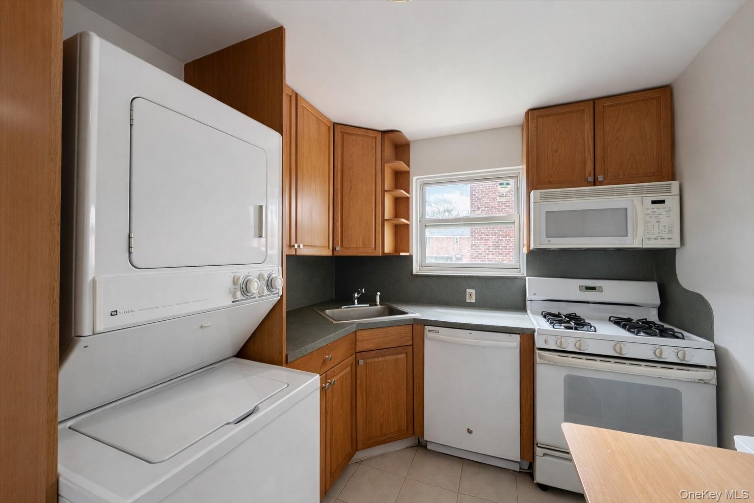 260-11 Langstone Avenue Gv118e5-1 Property Photo 7