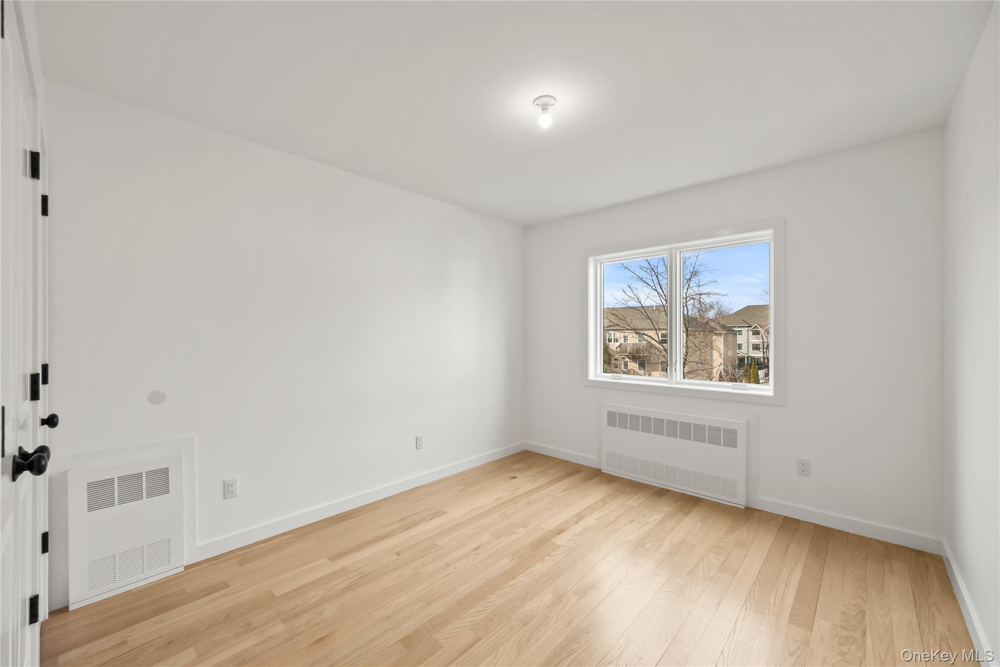 23 Singer Avenue 211 Property Photo 35
