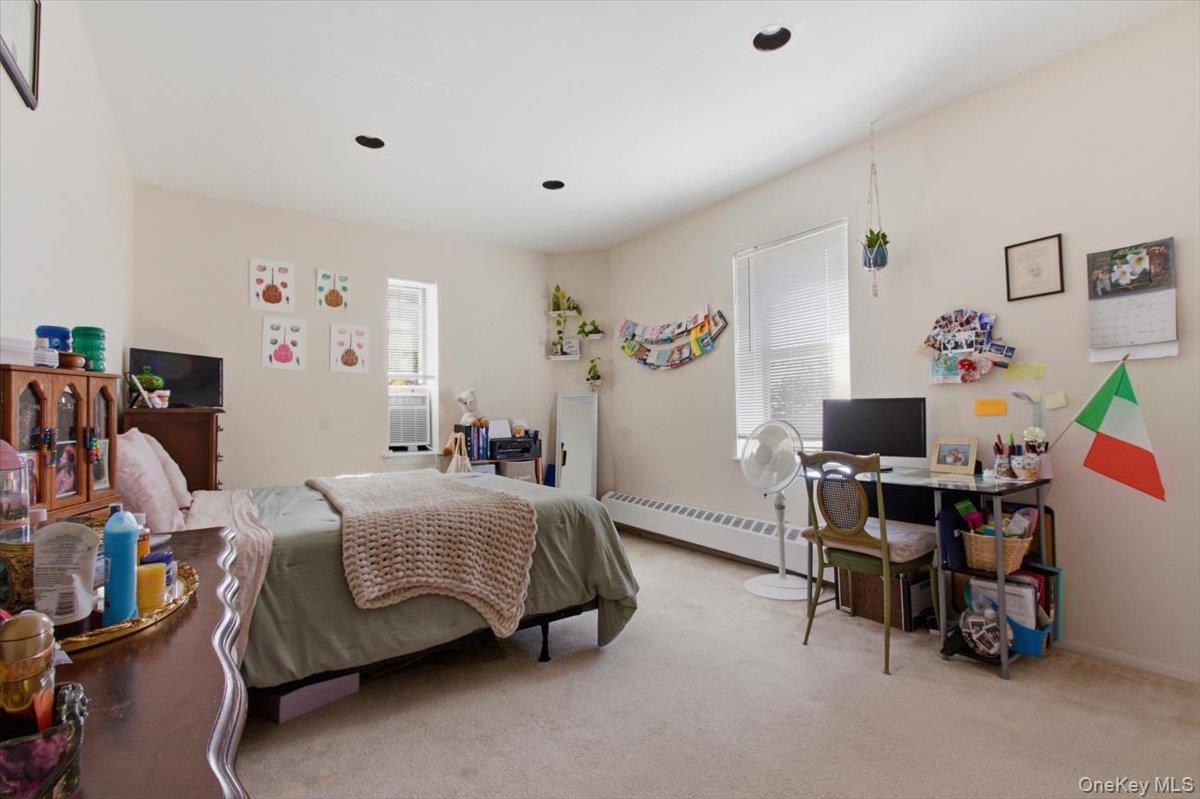 37 Summit Avenue 3a Property Photo 16