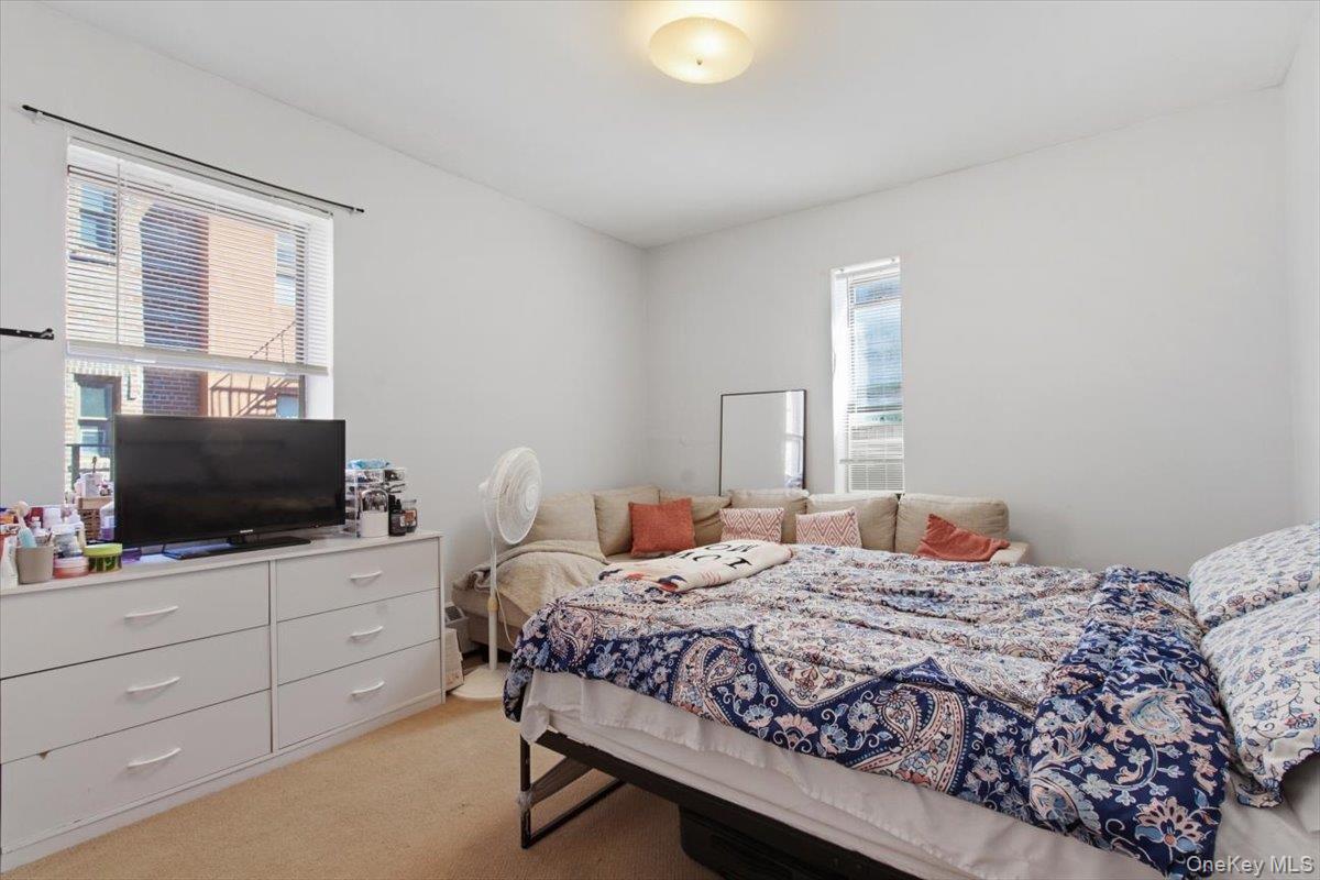 37 Summit Avenue 3a Property Photo 18
