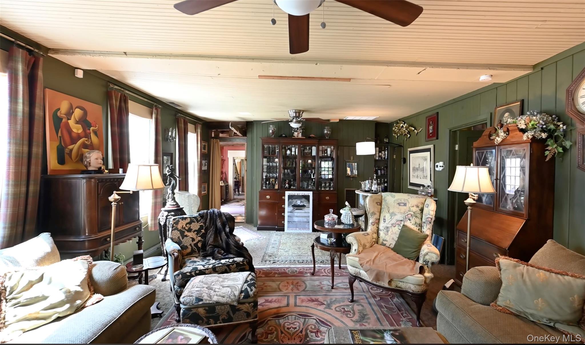 18 Stagecoach Lane Property Photo 6