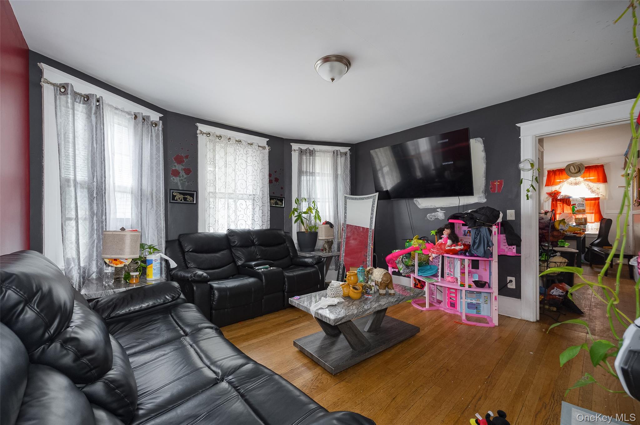 42 Manitou Avenue Property Photo 13