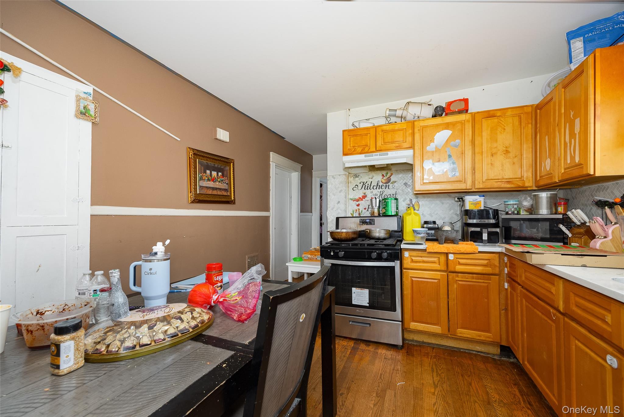 42 Manitou Avenue Property Photo 16
